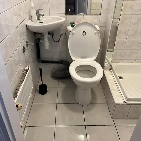 Hostel Eden Life