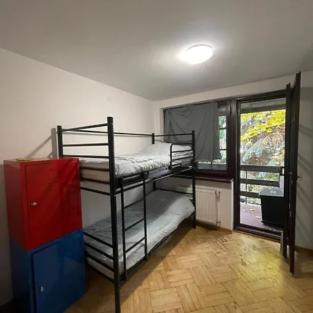 Eden Life Hostel Varsó